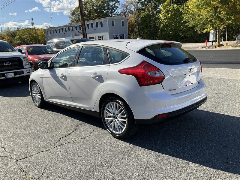 Used 2013 Ford Focus Titanium FWD image 7