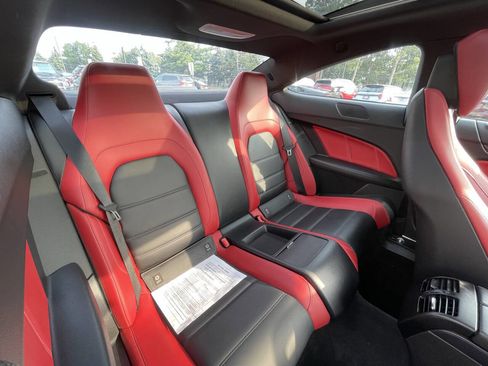 Used 2012 Mercedes-Benz C 63 AMG Coupe image 22