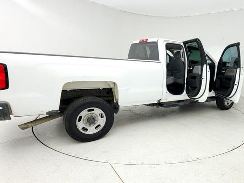 Used 2019 Chevrolet Silverado 2500 W/T w/ WT Convenience Package image 13