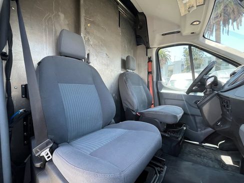 Used 2019 Ford Transit 250 148 High Roof Extended RWD image 15