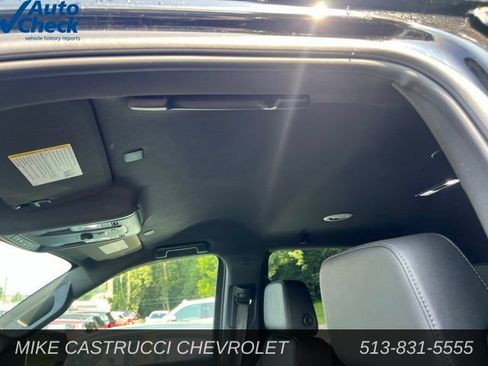 Used 2024 Chevrolet Suburban LT AWD/4WD image 13