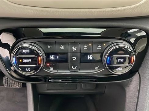 Certified 2023 Buick Encore GX Essence w/ Experience Buick Package image 25