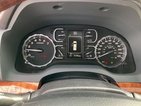 Used 2021 Toyota Tundra 1794 Edition image 11