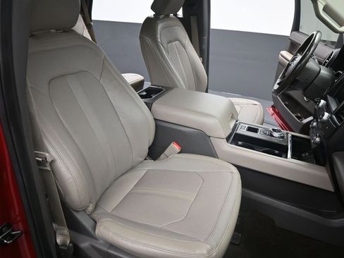 Used 2019 Ford Expedition Limited w/ Driver Assistance Package image 7