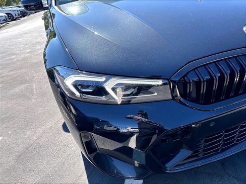 Used 2023 BMW 330i Sedan w/ M Sport Package RWD image 31