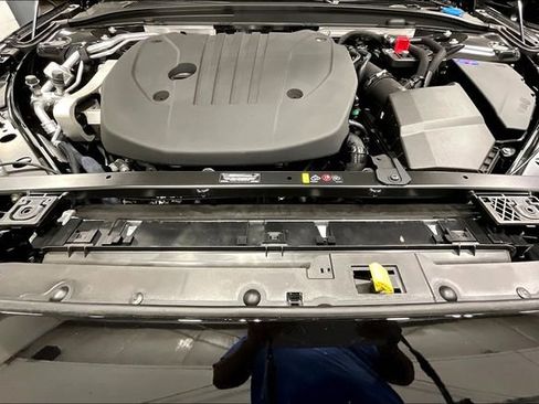 New 2026 Volvo V60 B5 Cross Country Plus w/ Protection Package Premier AWD/4WD image 13