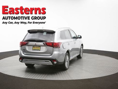 Used 2022 Mitsubishi Outlander LE image 40