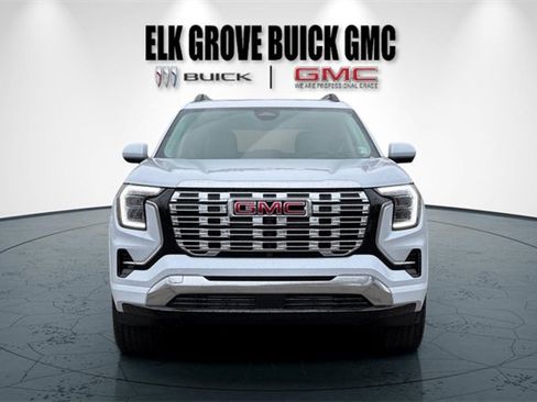New 2026 GMC Terrain Denali w/ LPO, Floor Liner Package image 9