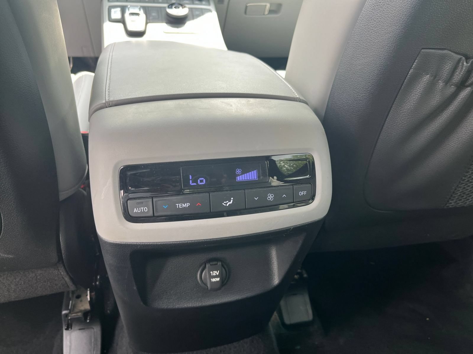 Used 2025 Hyundai Palisade SEL AWD/4WD image 29