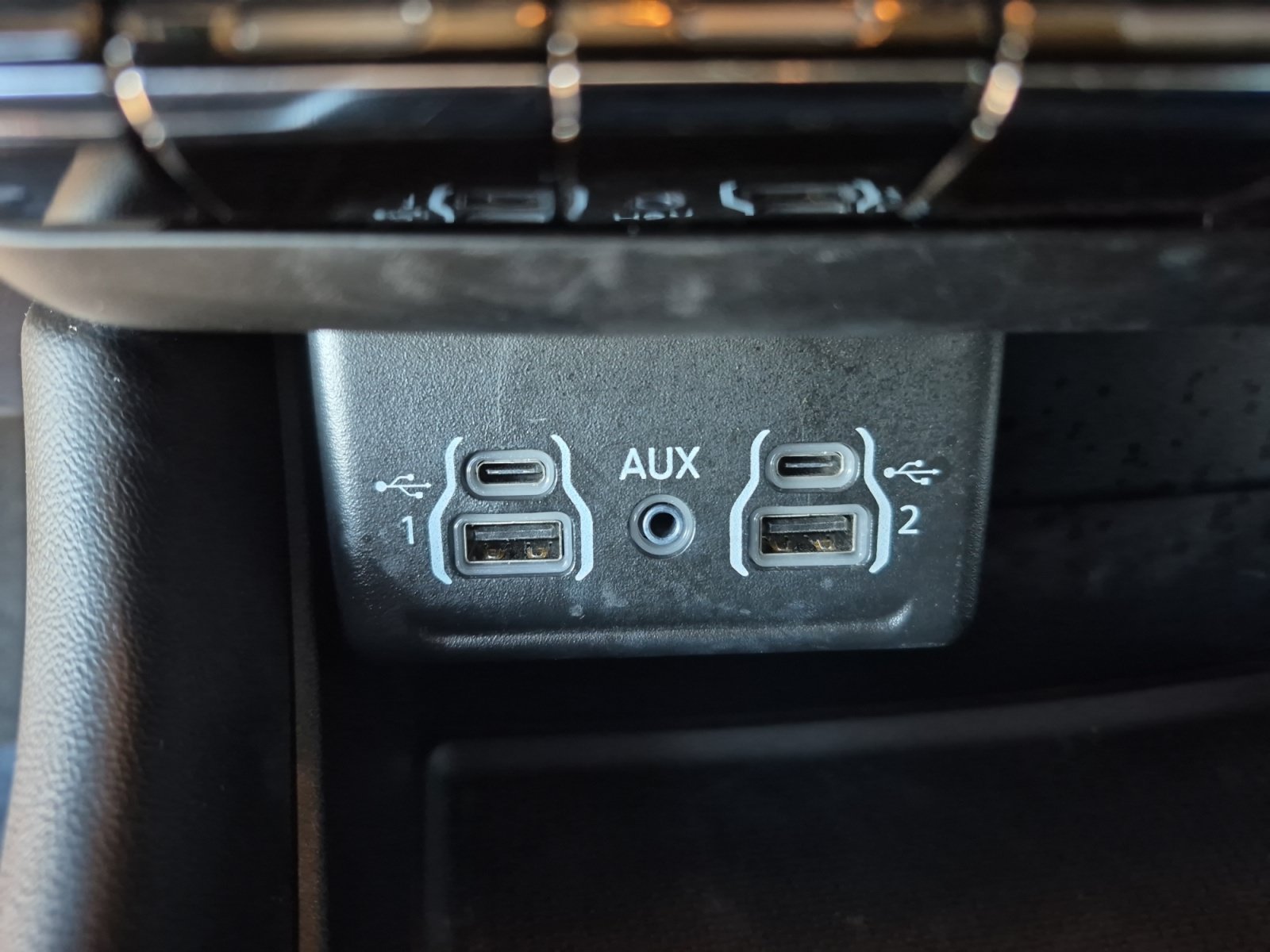 Used 2022 Dodge Durango SXT RWD image 31