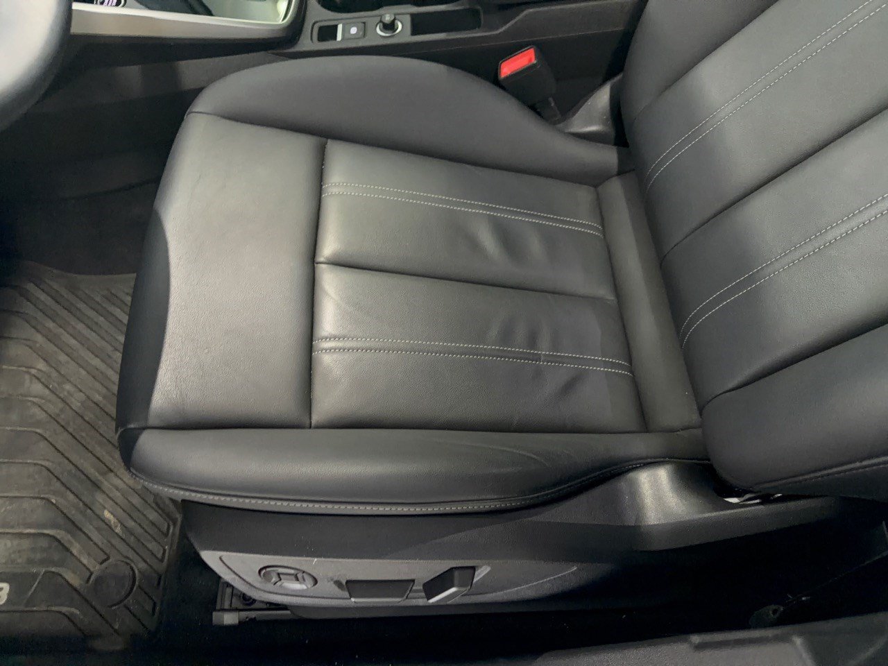 Certified 2024 Audi A3 2.0T Premium w/ Convenience Package FWD image 16