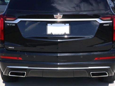 Used 2021 Cadillac XT6 Premium Luxury w/ Platinum Package image 10