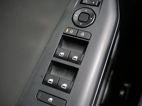Used 2025 Kia K4 FWD image 13