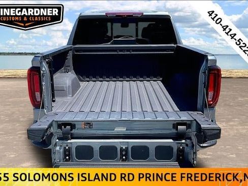 Used 2024 GMC Sierra 1500 Denali w/ Denali Reserve Package AWD/4WD image 7