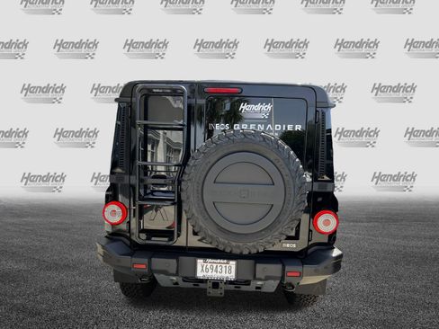 Used 2025 INEOS Grenadier Fieldmaster Edition image 7