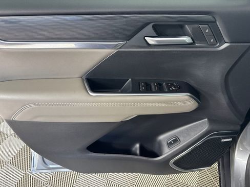 New 2026 GMC Acadia Elevation w/ Elevation Premium Package image 10