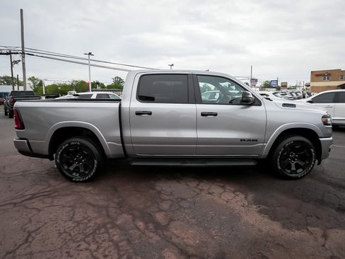 Used 2025 RAM 1500 Big Horn AWD/4WD image 7