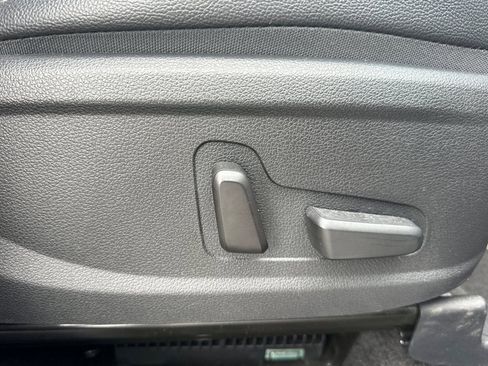 Used 2019 Hyundai Santa Fe FWD image 19