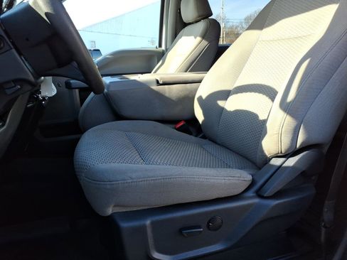 Used 2022 Ford F250 XLT w/ XLT Premium Package image 13