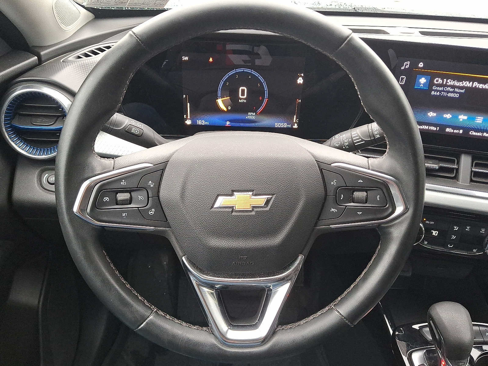 Used 2025 Chevrolet Trax LT w/ Driver Confidence Package FWD image 19