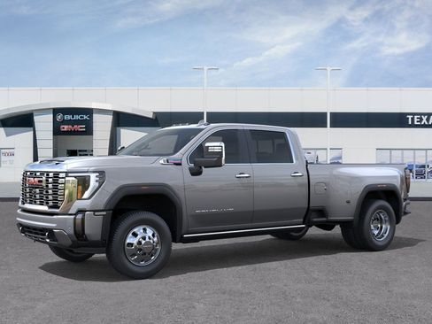 New 2026 GMC Sierra 3500 Denali w/ Denali Reserve Package AWD/4WD image 2