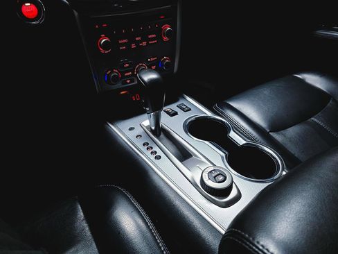 Used 2020 Nissan Pathfinder SL AWD/4WD image 33