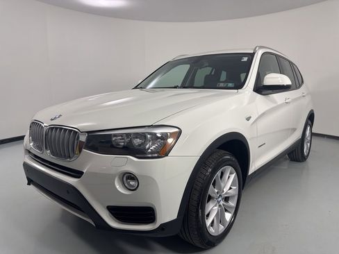 Used 2017 BMW X3 xDrive28i AWD/4WD image 3