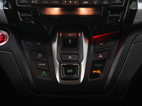 Used 2023 Honda Odyssey Sport image 20