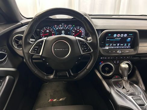 Used 2017 Chevrolet Camaro SS RWD image 3