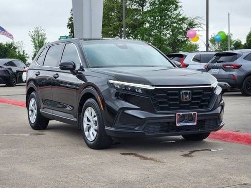 Used 2023 Honda CR-V LX image 3