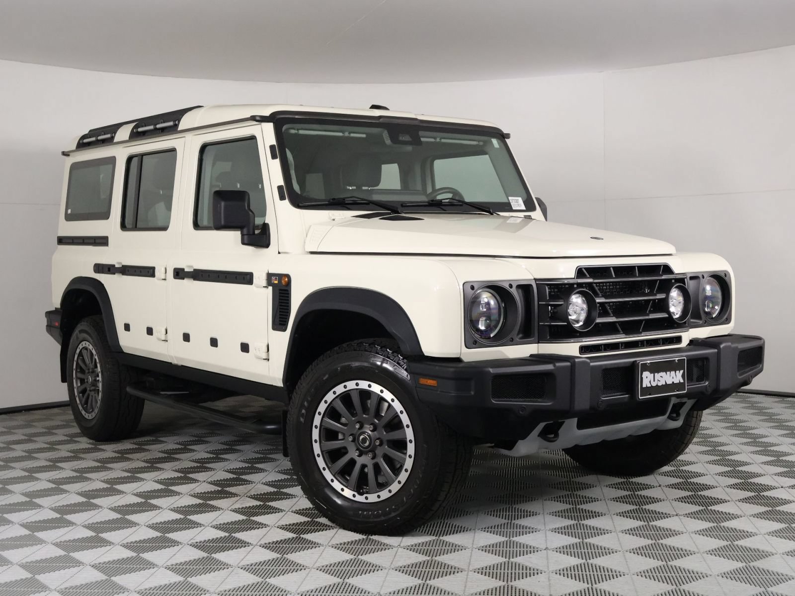 Used 2024 INEOS Grenadier Station Wagon AWD/4WD image 35