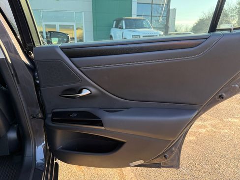 Used 2023 Lexus ES 350 Ultra Luxury w/ Premium Package image 25