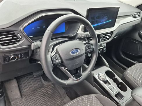 Used 2023 Ford Escape Active w/ Tech Pack #2 FWD image 10