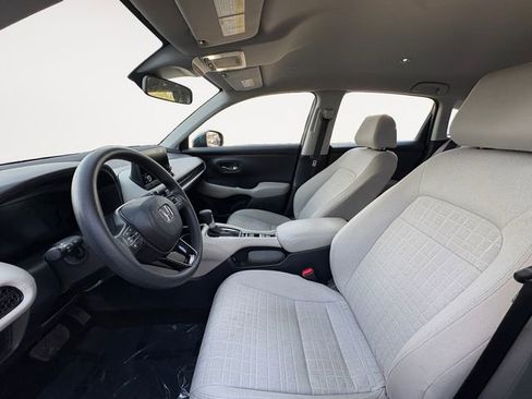 Used 2025 Honda HR-V LX image 9
