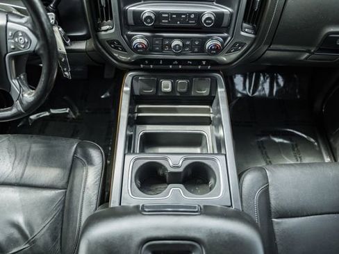 Used 2016 Chevrolet Silverado 2500 LTZ w/ LTZ Plus Package AWD/4WD image 31
