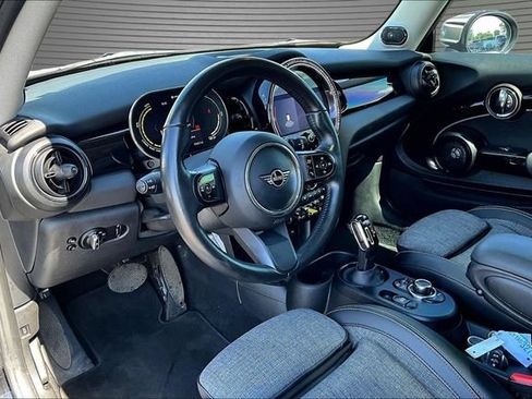 Used 2022 MINI Cooper SE FWD image 15