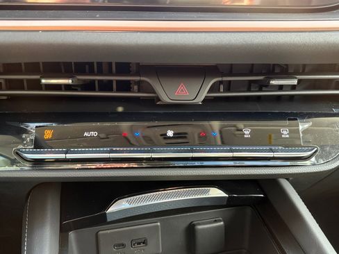 New 2026 Buick Envision Sport Touring image 22