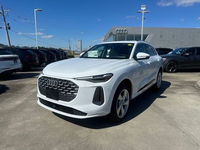 New 2025 Audi Q5 2.0T Premium Plus