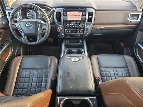 Used 2019 Nissan Titan Platinum Reserve w/ Platinum Utility Package AWD/4WD image 15
