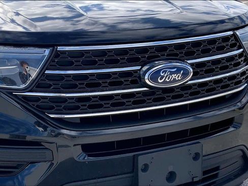Certified 2020 Ford Explorer XLT w/ Comfort Package image 29