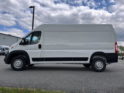 New 2026 RAM ProMaster 2500 w/ Advanced Safety Group FWD image 17