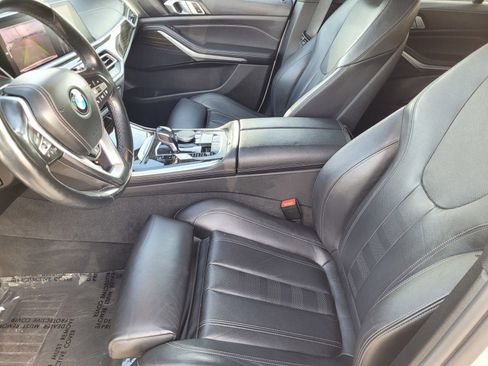 Used 2019 BMW X5 xDrive40i w/ Convenience Package image 16