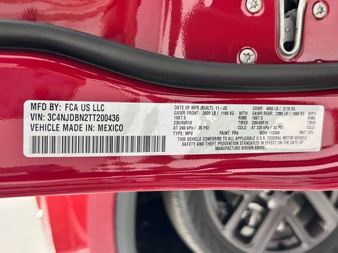 New 2026 Jeep Compass Latitude image 22