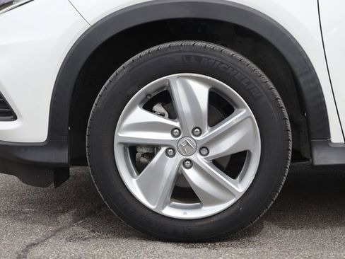 Used 2020 Honda HR-V EX image 9