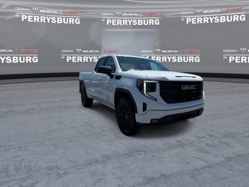 Used 2023 GMC Sierra 1500 Elevation AWD/4WD image 2