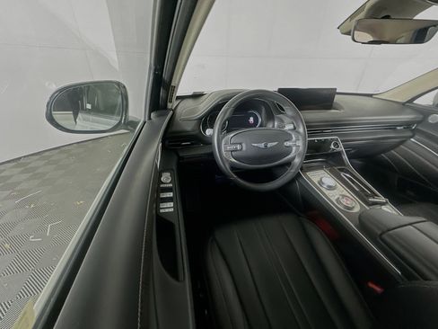 Used 2024 Genesis GV80 2.5T image 18