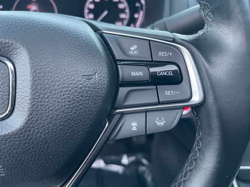 Used 2020 Honda Accord Touring image 22