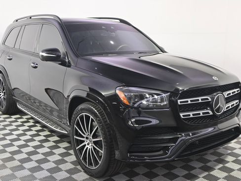 Used 2022 Mercedes-Benz GLS 450 4MATIC image 8