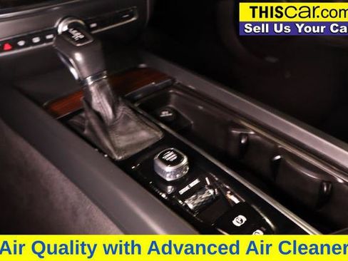 Used 2021 Volvo S60 T5 Momentum w/ Premium Package image 17