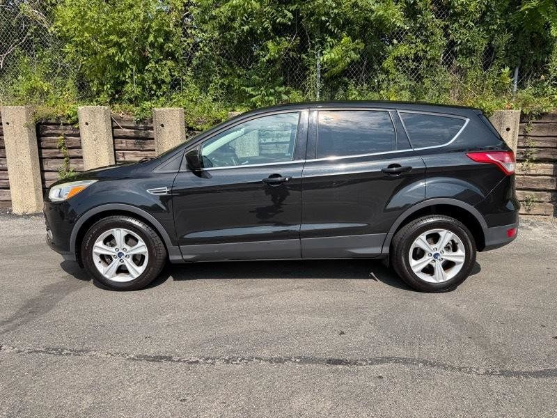 Used 2015 Ford Escape SE FWD image 6
